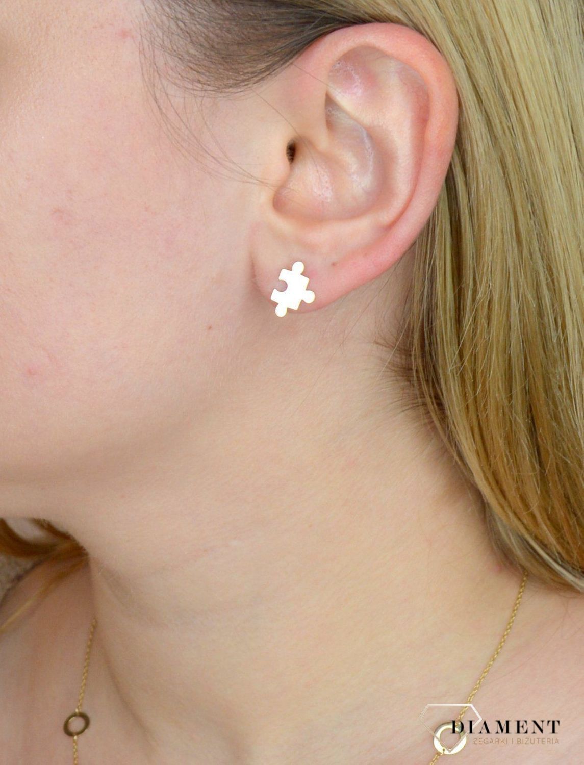 Złote kolczyki 585 przy uchu puzzle KL 7528 585.jpg